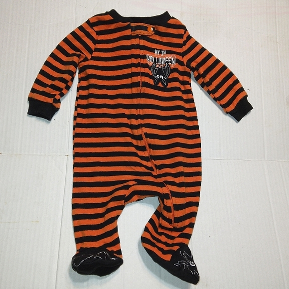 Adorable Newborn "My 1st Halloween" Bat theme sleep n play outfit~0-3mo. - Picture 12 of 14